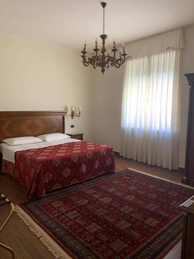 Notti Sull'Adige Ξενοδοχείο Βερόνα Εξωτερικό φωτογραφία